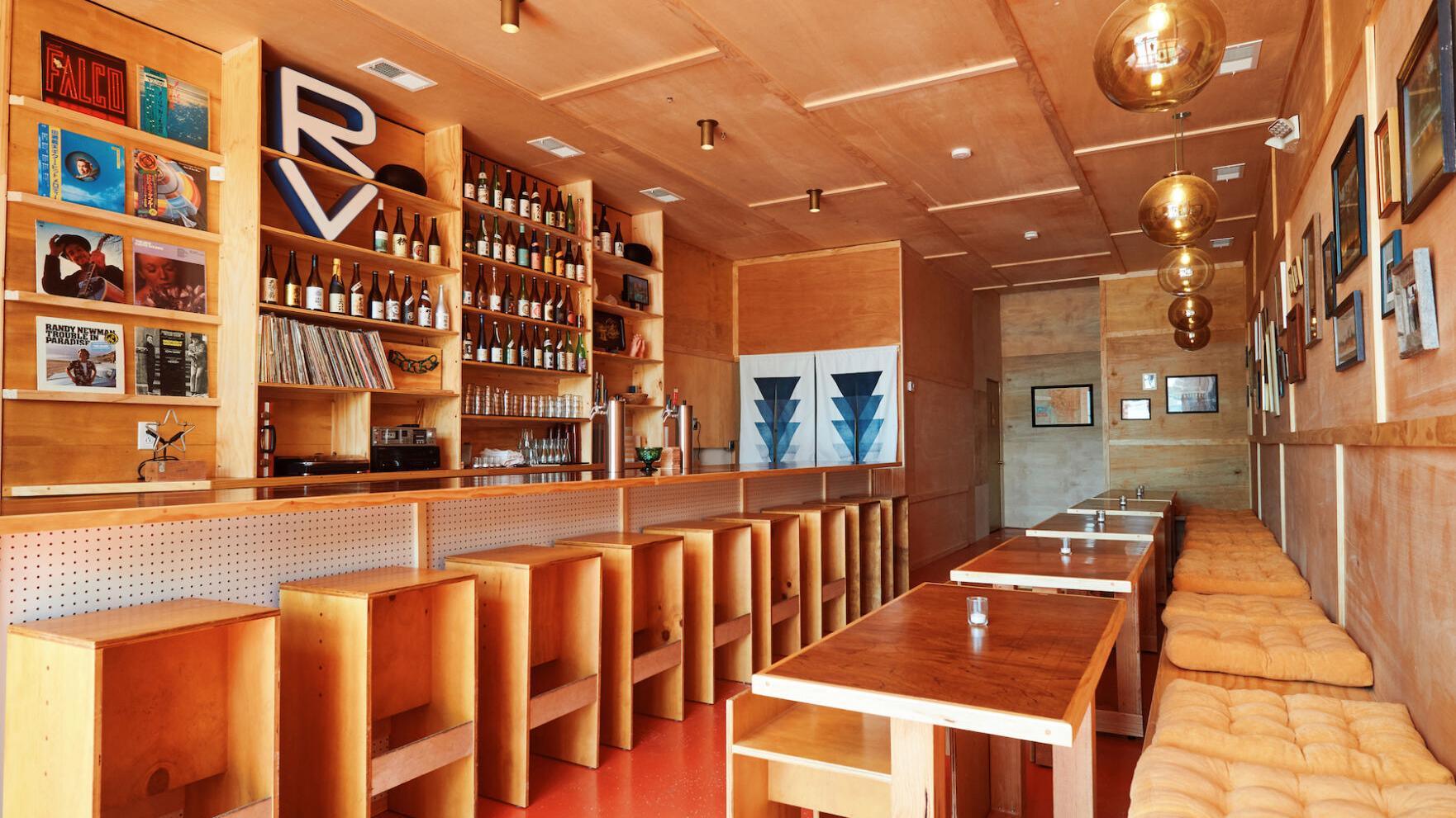 Great Food at Rice Vice and Present Tense